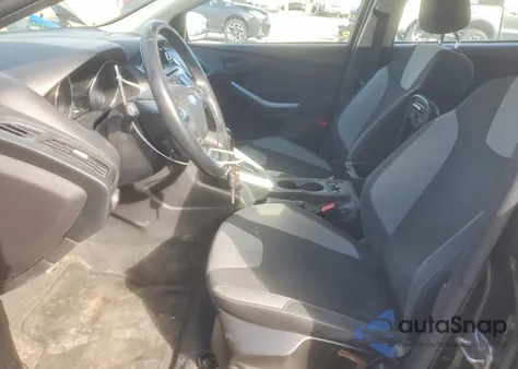 2012 Ford Focus Se z USA, uszkodzony, nr VIN 1FAHP3K20CL311239